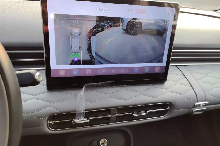 Used Dongfeng NAMMI 01 2024 Co-Creation Edition – Co-Creation WE Version
