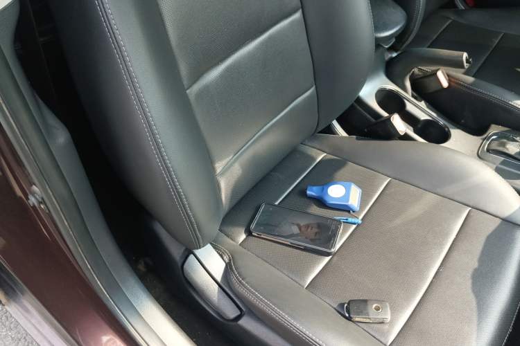 Used Kia K3 2013 1.6L Automatic GL Right Front Seat