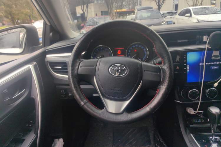 Used Toyota Corolla 2017 1.2T CVT GL-i
