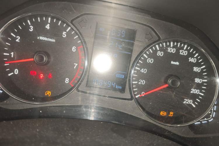 Used FAW Senya R7 2016 1.6L Manual Luxury Model