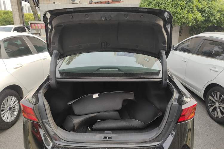 Used Nissan Teana 2021 2.0L XL Comfort Edition Trunk