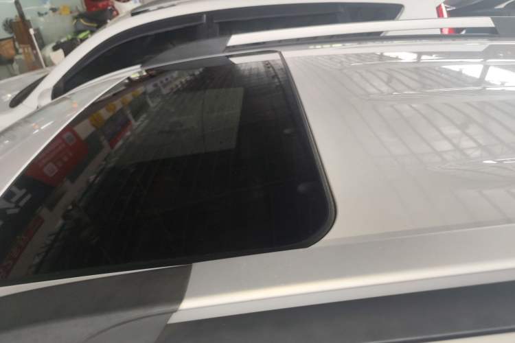 Used Chevrolet Trax 2017 1.4T Automatic Two-Wheel Drive Comfort Version Roof