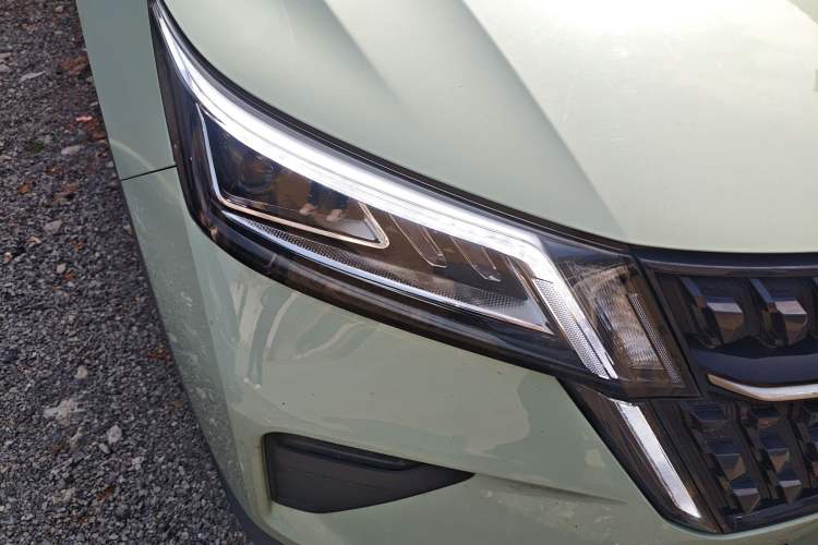 Used Wuling Asta 2022 2.0L DHT Electric-Speed Version