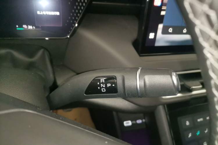 Used Wey Mocha New Energy 2024 Hi4 Four-Wheel Drive Long-Range Version