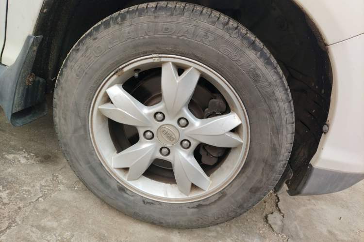 Used BYD S6 2012 2.0L Manual Luxury Version