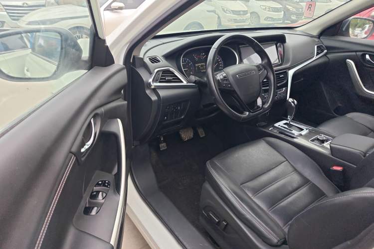 Used Venucia T90 2017 2.0L CVT Smart Edition