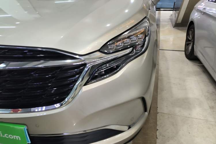 Used Buick GL8 2022 ES Landtrek 653T Luxury Edition Left Front Headlight