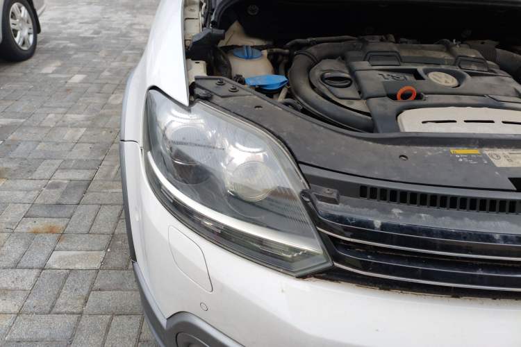 Used Volkswagen Golf 2011 1.4TSI Cross Golf
