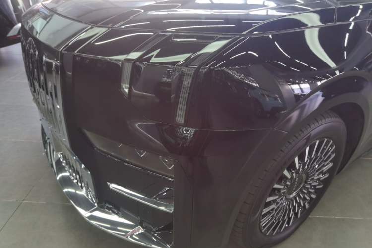 Used Zeekr 009 2024 Six-Seat Executive Version 4WD 108 kWh