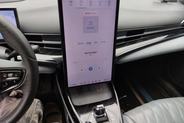 Used BYD Seal 2022 700 km Long-Range Rear-Wheel-Drive Version Audio And AC Panel