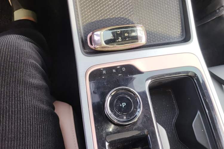 Used AION Y 2022 70 Tech Edition Lithium Iron Phosphate