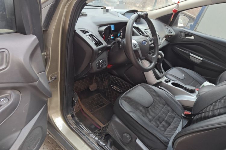 Used Ford Kuga 2013 1.6L GTDi Two-Wheel-Drive Comfort Model