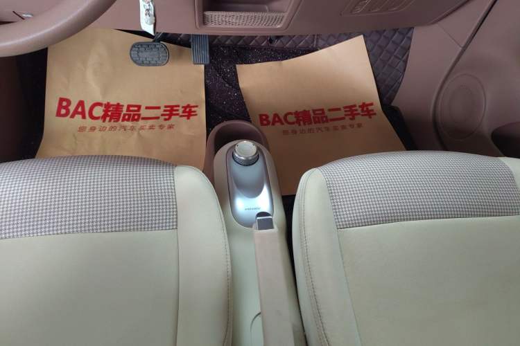 Used Wuling Hongguang MINIEV 2025 Four-Door Version Advanced Edition
