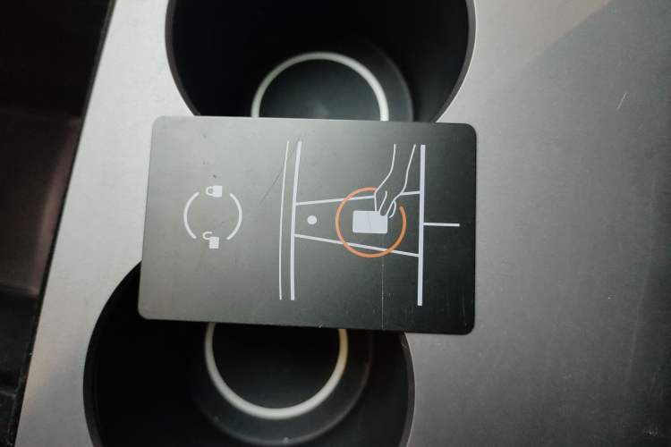 Used Tesla Model Y 2024 Rear-Wheel-Drive Version Vehicle Key