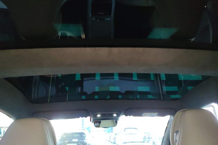 Used Hima Luxeed S7 2025 785 km Ultra
