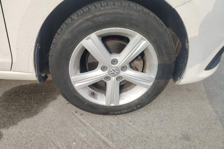 Used Volkswagen Santana 2015 HaoNa 1.6L Manual Fashion Edition