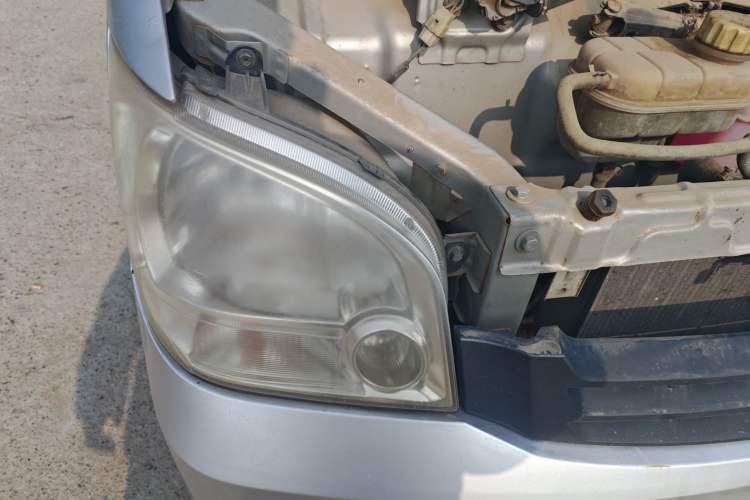 Used Wuling Zhiguang 2010 1.0L New Version Practical Edition with Short Body
