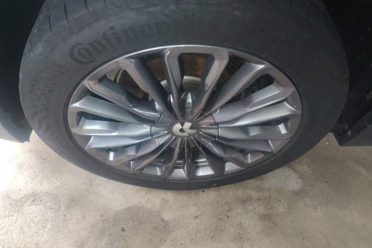 Used Nio ES8 2018 355 km Base Version 7-Seater Edition