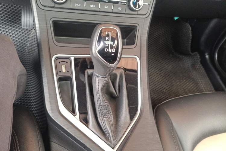 Used Geely Auto Vision 2020 Revised 1.5L CVT Luxury Version
