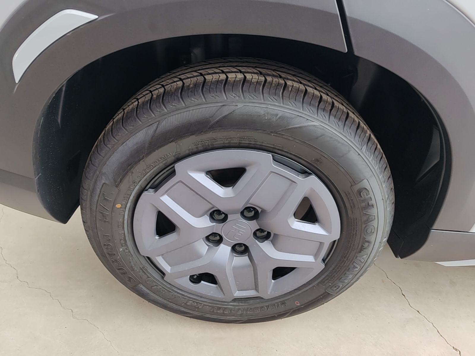 BYD Yuan UP 2025 Intelligent Driving Version 401 KM Dynamic Edition — снимка 11