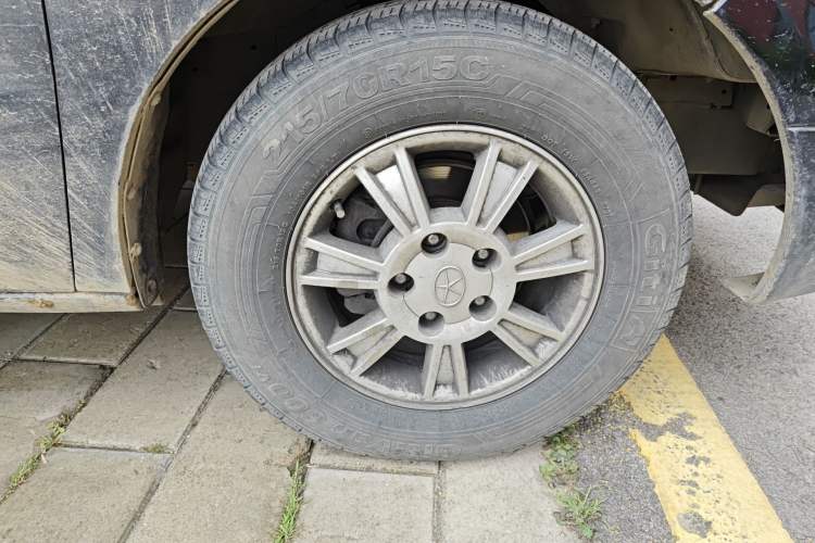 Used JAC Group Refine M5 2012 2.0T Gasoline Manual Business Edition
