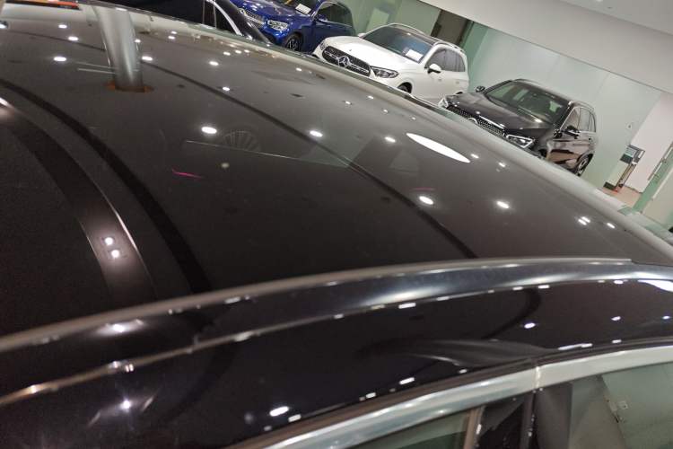 Used Mercedes-Benz E-Class New Energy 2024 E 350 e L Plug-in Hybrid Sedan
