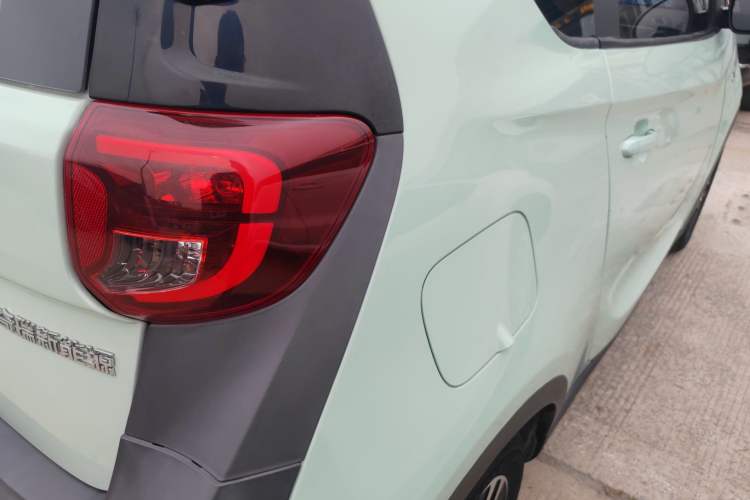 Used Chery QQ Little Ant 2022 Sweet Pink Edition Half-Sugar Version 3-Cell Lithium 30kW 301km