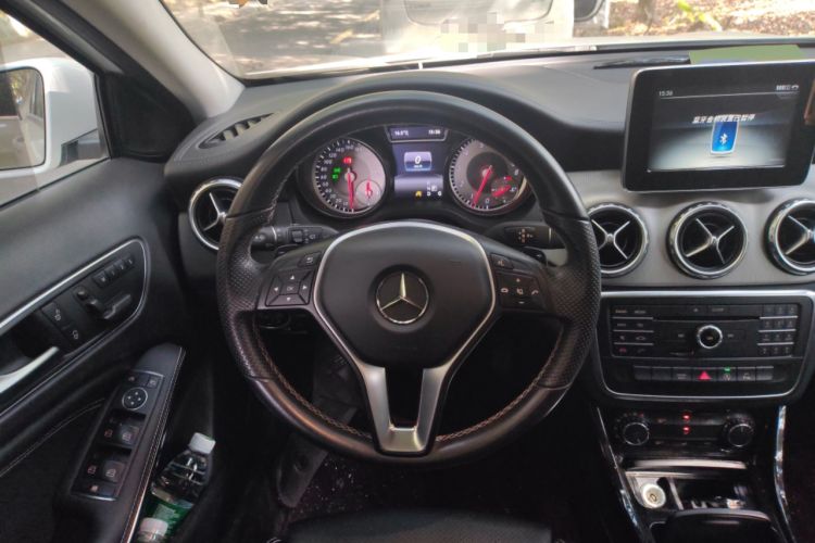 Used Mercedes-Benz GLA 2016 GLA 200 Fashion Model