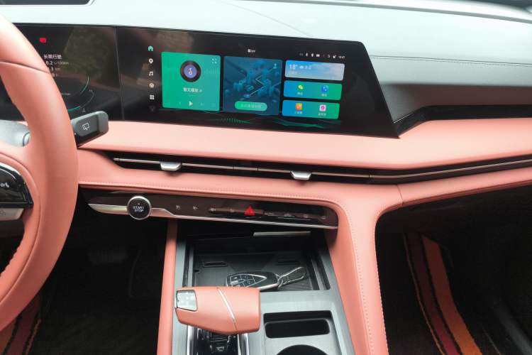 Used CHANGAN CS75 PLUS 2023 3rd Generation 1.5T Automatic Pilot Model Audio And AC Panel