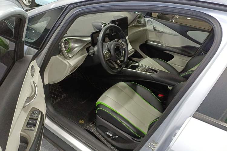 Used BYD Dolphin 2021 405 km Fashion Edition
