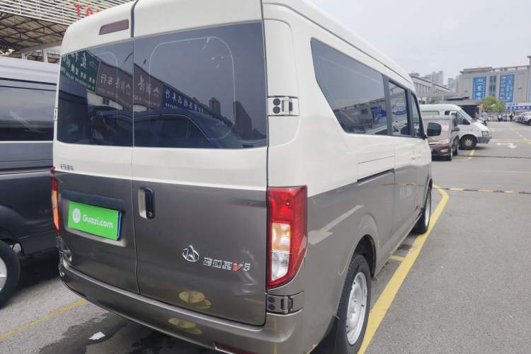 Used CHANGAN KUAYUE Xing V5 2022 1.5L Enjoyment Model 5-7 Seater Passenger Vehicle JL473QH
