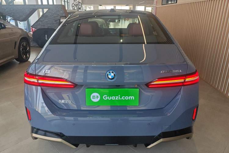 Used BMW i5 2024 eDrive 35L M Sport Package