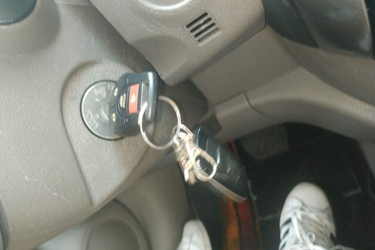 Used Nissan Sunny 2011 1.5XE CVT Comfort Edition Vehicle Key