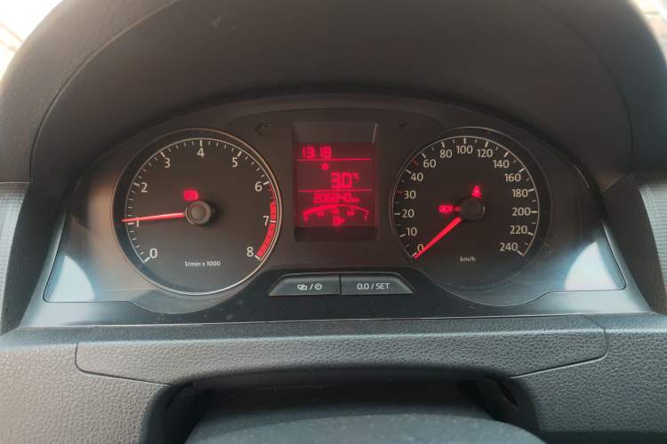 Used Volkswagen Santana 2013 1.6L Manual Fashion Edition Instrument Cluster