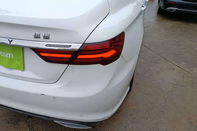 Used Geely Auto Binray 2021 1.4T CVT Asian Games Edition
