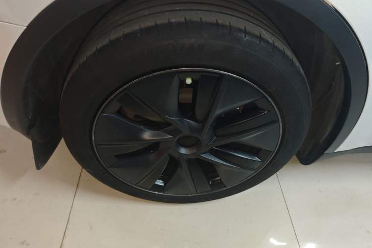 Used Tesla Model Y 2024 Rear-Wheel-Drive Version