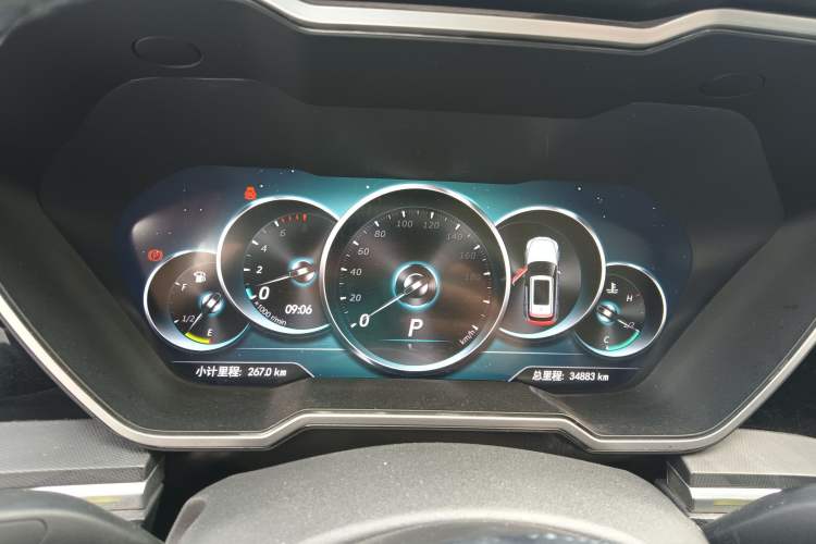 Used Zotye T700 2017 1.8T Dual-Clutch Prestige Model
