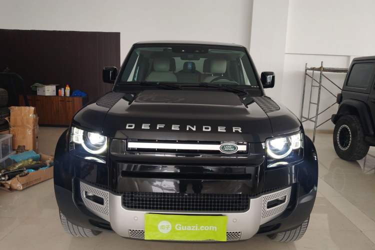 Used Land Rover Defender 2022 90 2.0T P300 Tiger-Power Ambition Edition