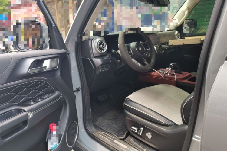 Used Tank 300 2023 City Edition 2.0T—Stylish as Ever Driver Seat