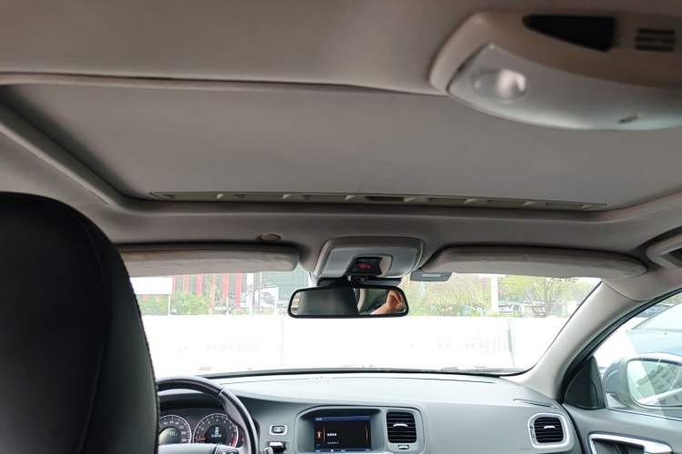 Used Volvo S60 2012 T5 Comfort Edition Headliner