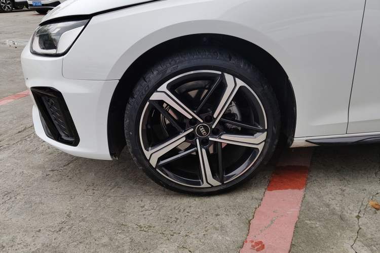 Used Audi A4L 2024 40 TFSI Luxury Dynamic Edition