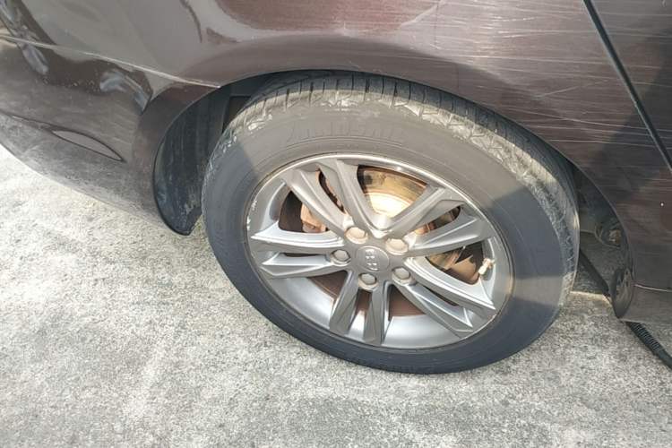 Used Geely Auto Emgrand 2017 Sedan Million Edition 1.5L Manual - Upward Version