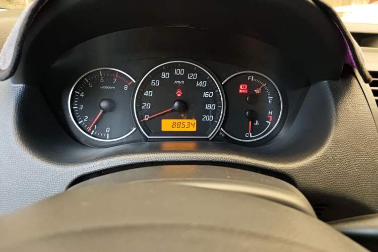 Used Suzuki Swift 2015 1.5L Manual Limited Edition