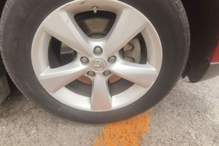 Used Lexus RX Classic 2011 270 Luxury Edition
