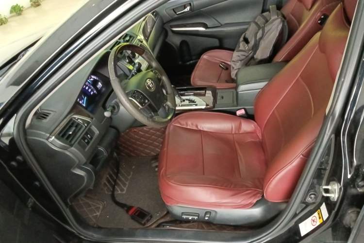 Used Toyota Camry 2015 2.5G Luxury Navigation Edition Left Front Seat