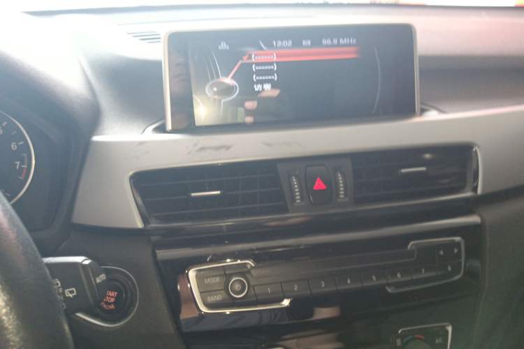 Used BMW X1 2016 sDrive18Li Fashion Model Audio And AC Panel