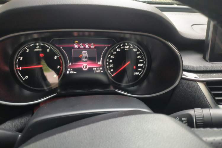 Used Hongqi H5 2022 Classic Model 1.5T DCT Flagship Edition