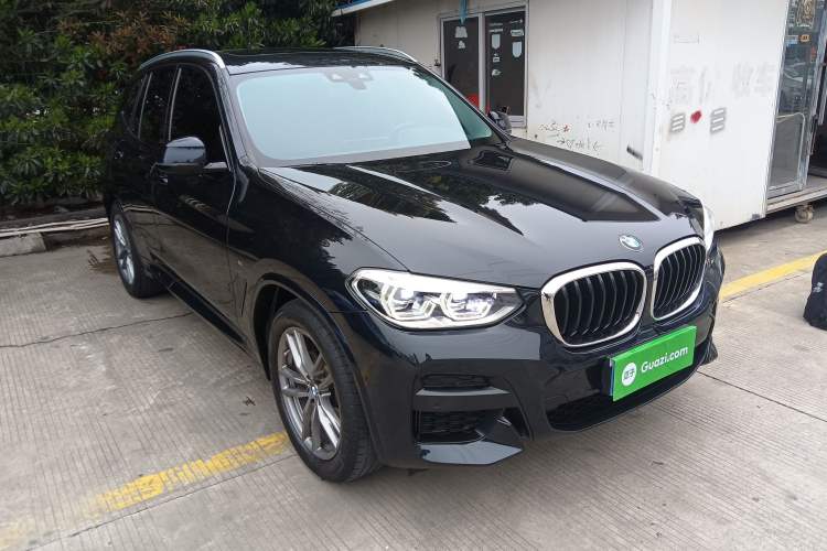 Used BMW X3 2019 xDrive25i M Sport Package Front Right 45 Deg