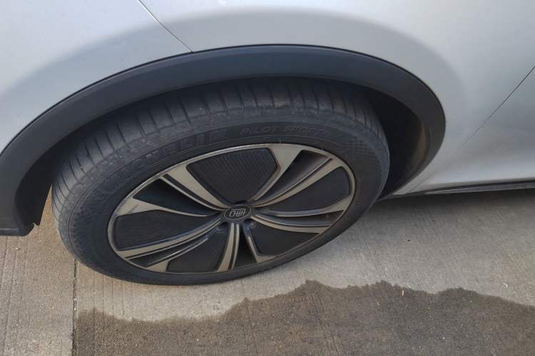 Used BYD Tang New Energy 2022 EV 635 km All-Wheel-Drive Flagship Model