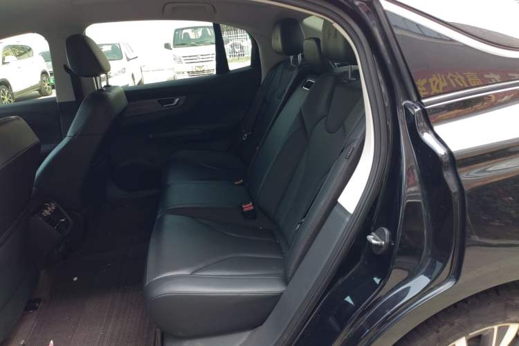 Used Hongqi E-QM5 2022 431 km Charge & Enjoy Edition Left Rear Seat